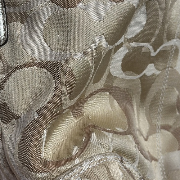 Coach optic signature bucket bag - Picture 9 of 13